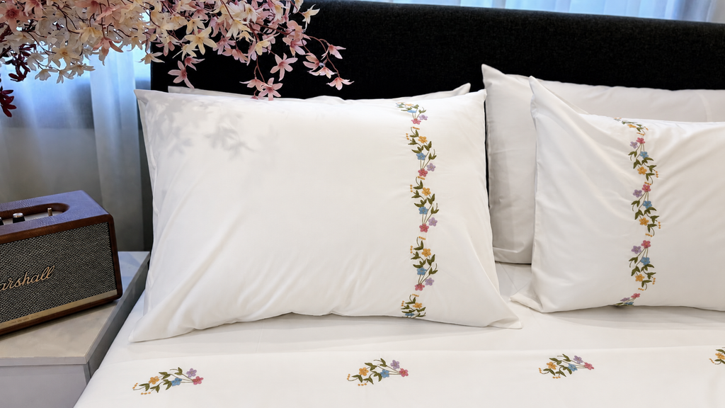 TAHER – Luxury Embroidered Duvet Cover – white | Hareer x Hareer