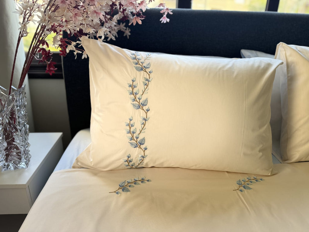 LABEEB Egyptian cotton duvet bedding with border embroidery, view 2 | Hareer x Hareer