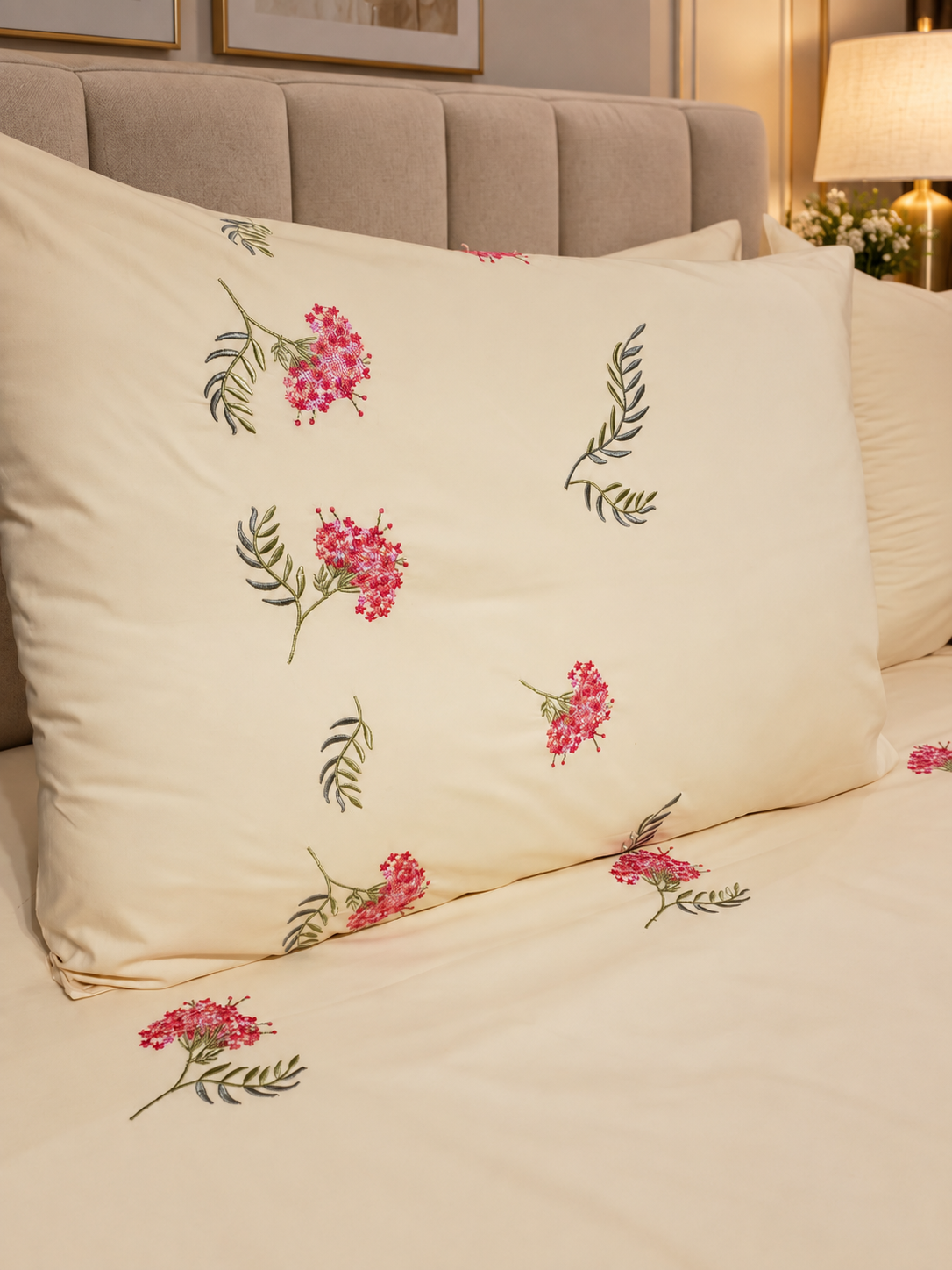Sherry – Embroidered Egyptian Cotton Duvet Cover – product image 3 | Hareer x Hareer